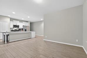 4716 Stunning Pathway - Photo 4