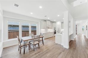 708 Condor Street - Photo 10