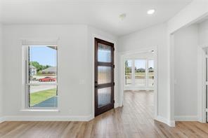 708 Condor Street - Photo 5