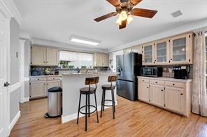 1511 Tower Road - Photo 15