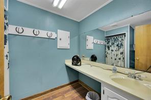 1511 Tower Road - Photo 31