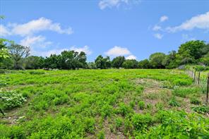 102 E Highway 31 - Photo 12