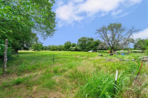 102 E Highway 31 - Photo 8