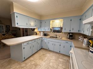 306 Floyd Street - Photo 6