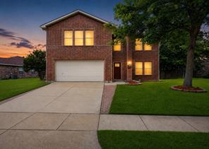 2405 Chestnut Drive - Photo 1