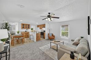 143 White Oak Street - Photo 1