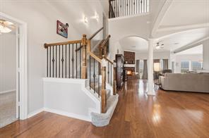 1080 Estates Drive - Photo 4
