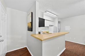 9825 Walnut Street - Photo 13