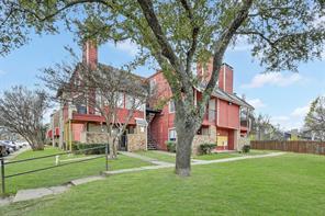 9825 Walnut Street - Photo 2