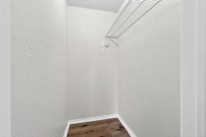 9825 Walnut Street - Photo 6