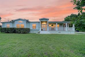 4510 County Road 2596 - Photo 2