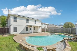 2304 Red Oak Drive - Photo 1