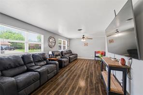 1213 Park Center Street - Photo 12