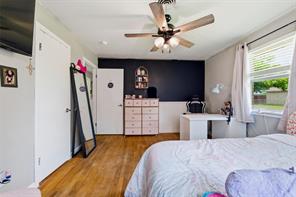 1213 Park Center Street - Photo 15