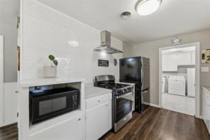 1213 Park Center Street - Photo 7