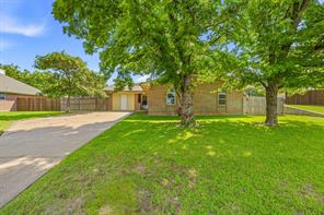 231 Choctaw Drive - Photo 1