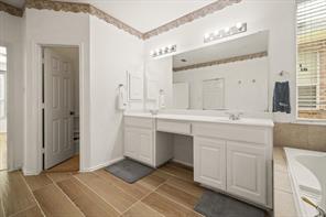 6705 Glade Drive - Photo 18