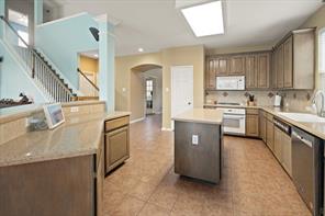 6705 Glade Drive - Photo 6