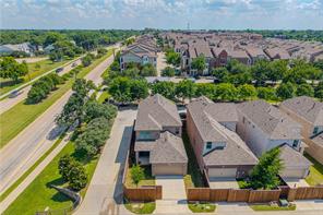 2208 N Royal Crecent Drive N - Photo 2