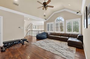 5700 Walden Drive - Photo 30