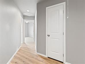 136 Abbey Park Court - Photo 16