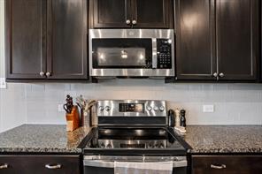 3516 Beutel Road - Photo 12