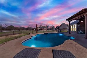 8 Chapel Hill Lane - Photo 3