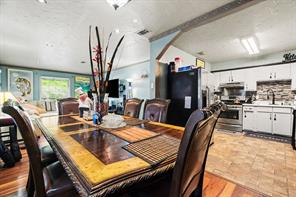 1003 Ash Street - Photo 12