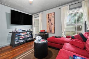 1003 Ash Street - Photo 24
