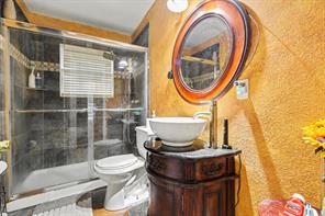 1003 Ash Street - Photo 35