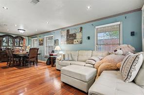 1003 Ash Street - Photo 7