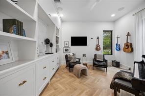4032 Lively Lane - Photo 7