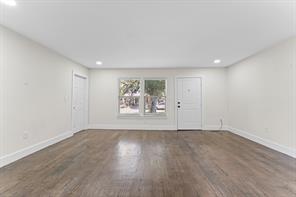 3806 Castle Hills Drive - Photo 9
