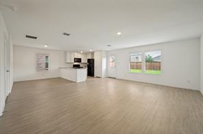 213 Adelina Drive - Photo 4