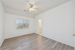 4921 Kingfisher Lane - Photo 18