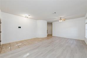 4921 Kingfisher Lane - Photo 4