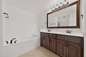 186 County Road 4430 - Photo 17