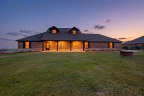 186 County Road 4430 - Photo 2
