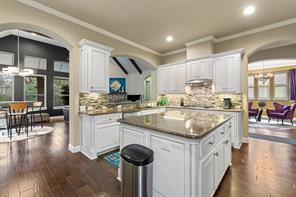 4711 Taylor Lane - Photo 2