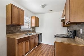 6221 Pine Street - Photo 4