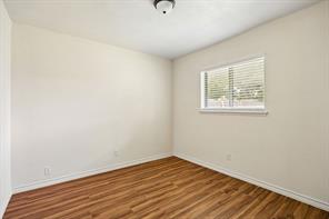 6221 Pine Street - Photo 8