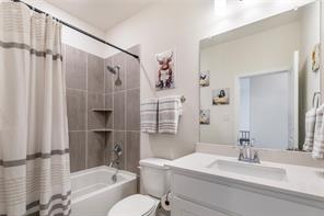 413 Parkside Drive - Photo 19