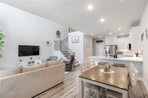 413 Parkside Drive - Photo 7