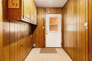 7484 Highway 271 S - Photo 20