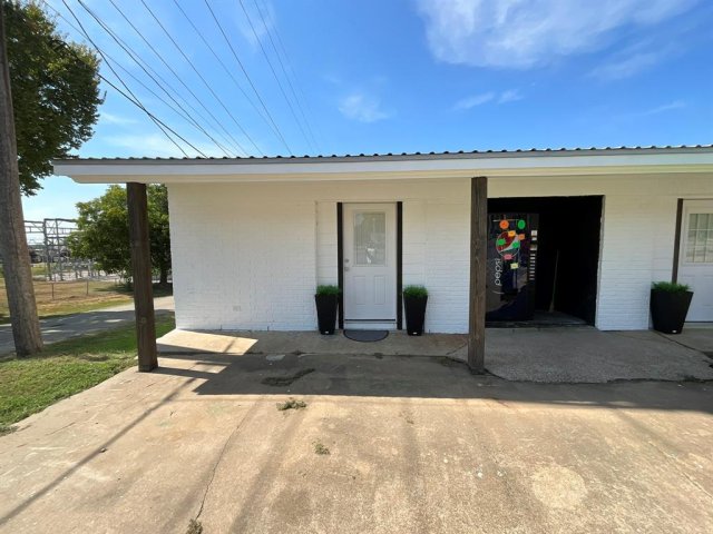 501 W Garland Street