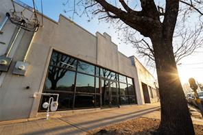 3012 Commerce Street - Photo 1