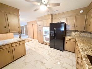 2942 Arrowhead Drive - Photo 5