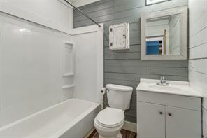 1110 Chestnut Street - Photo 21