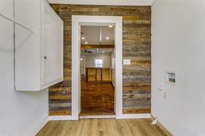 1110 Chestnut Street - Photo 3