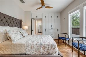 734 N Montclair Avenue - Photo 17